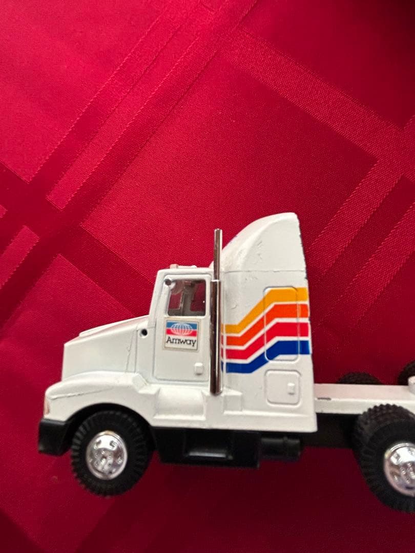 Amway オリジナルトラックミニカー