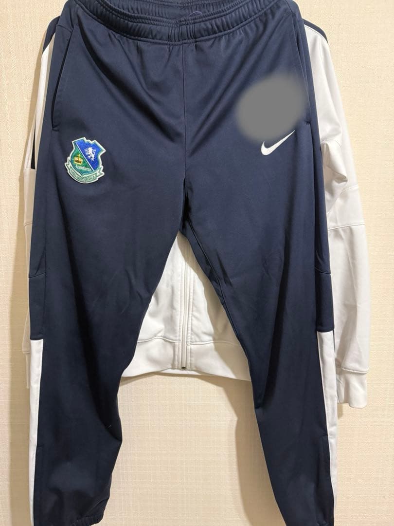 大阪産業大学附属高校　サッカージャージ(移動着)