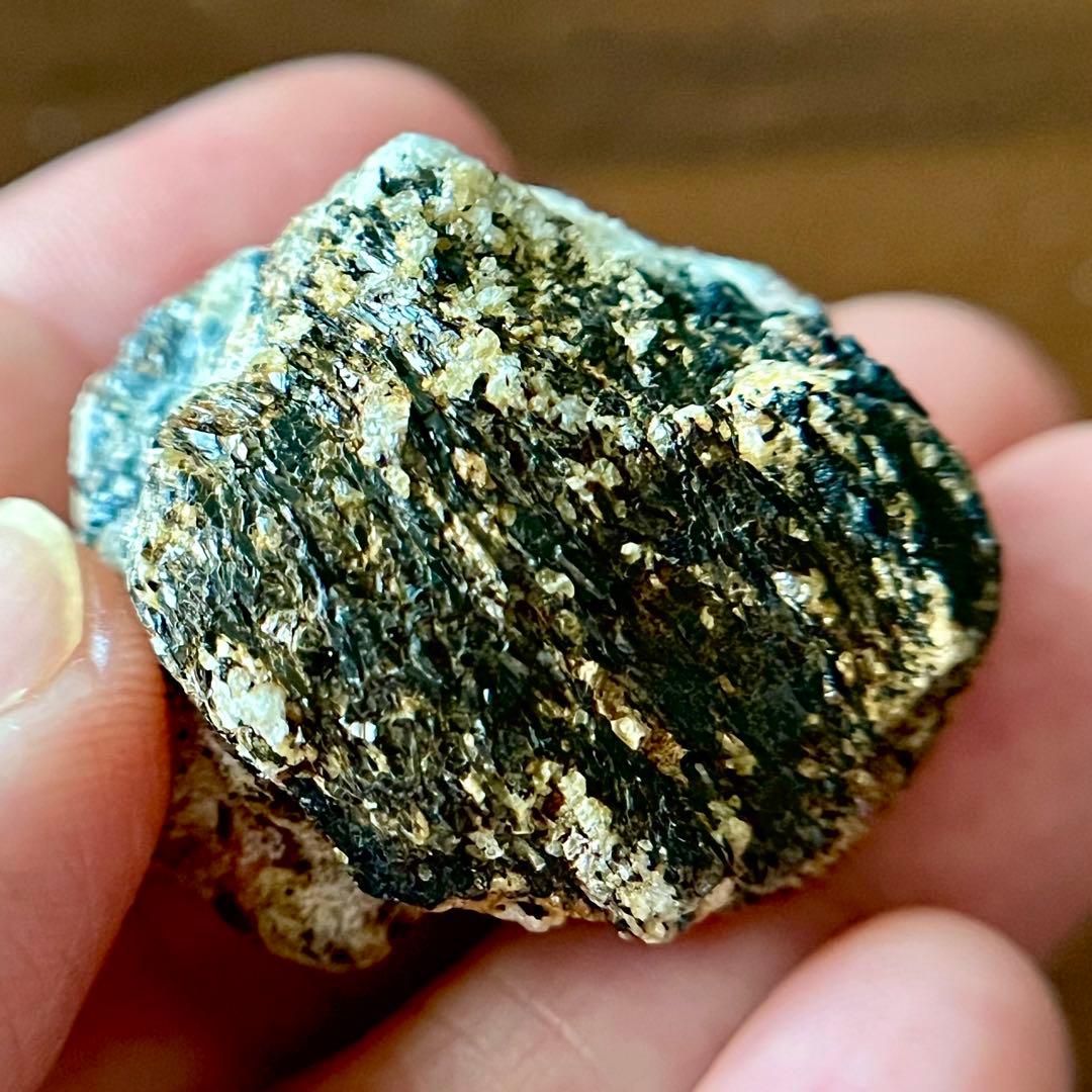 希少 巨大 レッドジルコン 166.55ct 宝石 原石 ジルコン 鉱物 天然石