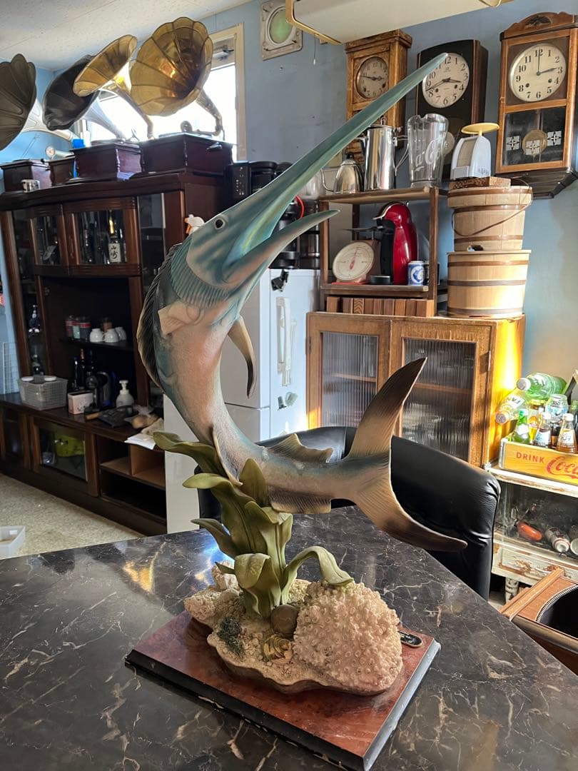 カジキマグロ置き物、イタリア大理石、人工大理石、カジキマグロ飾り、63センチ、