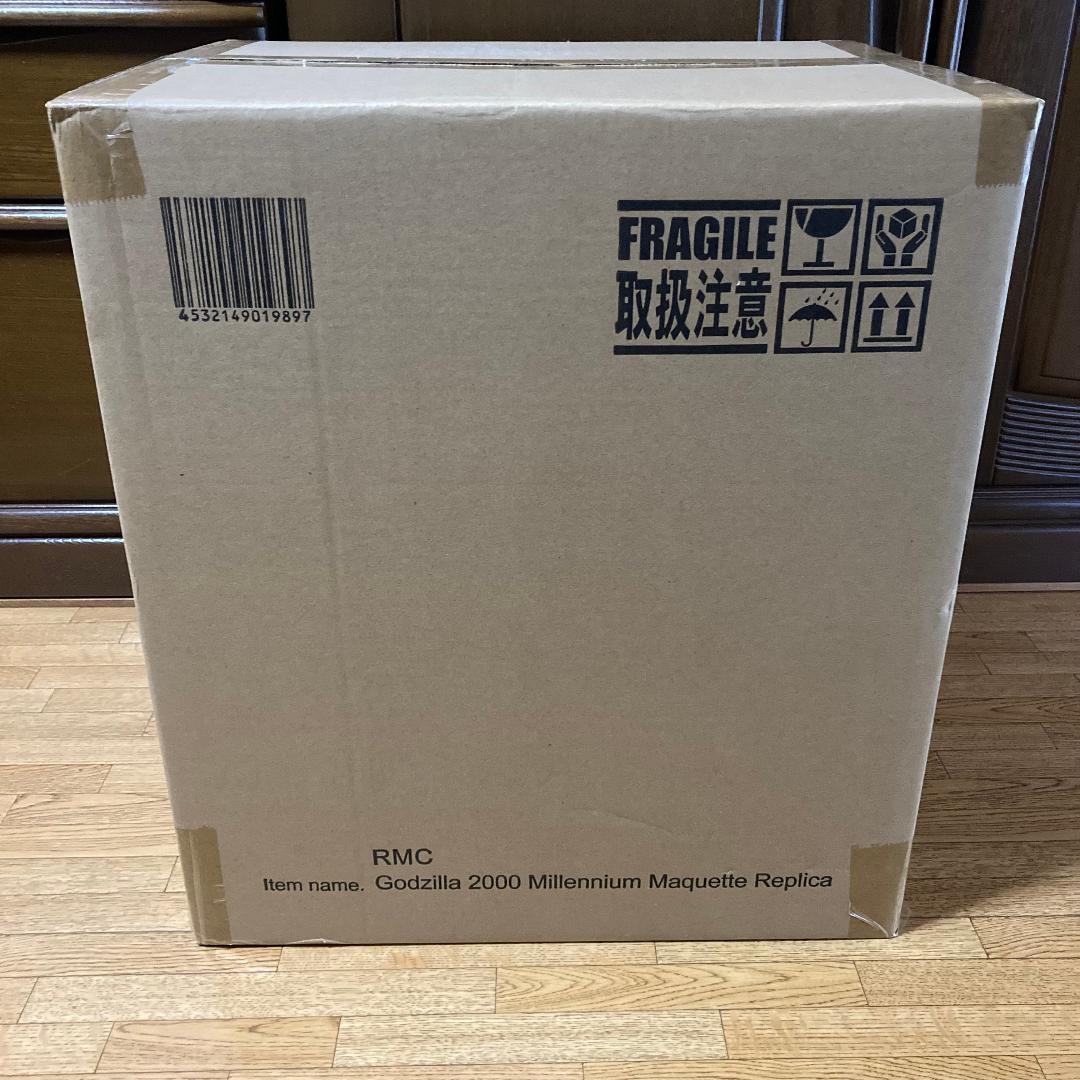 リアルマスターコレクション ゴジラ2000 ミレニアム ひな形レプリカ