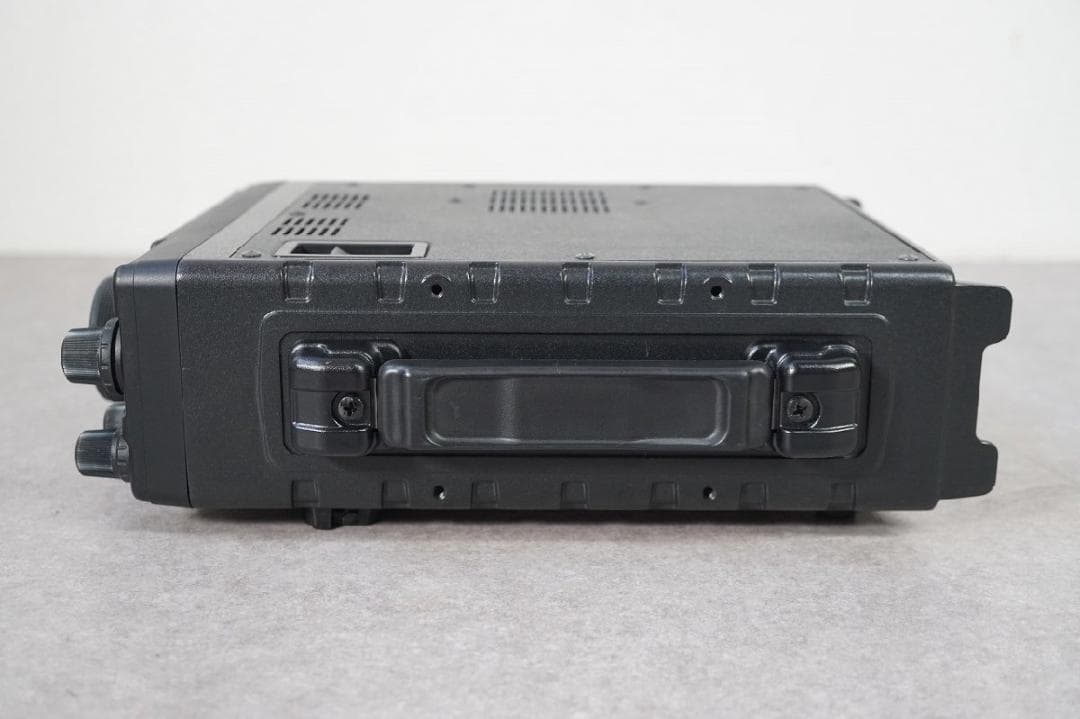 YAESU ヤエス FT-897M HF/VHF/UHF TRANSCEIVER