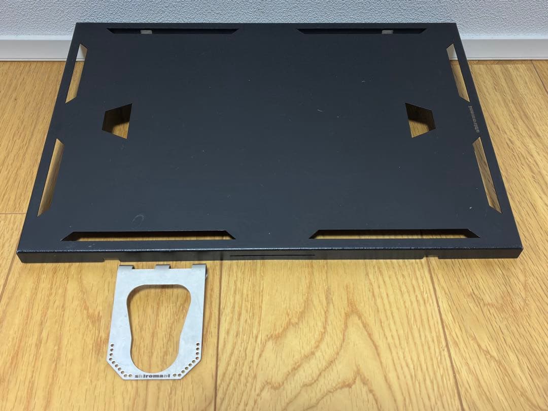 スノーピーク　フラットバーナー、シロマニ　ピーカーズトレー、ピーカーズフック