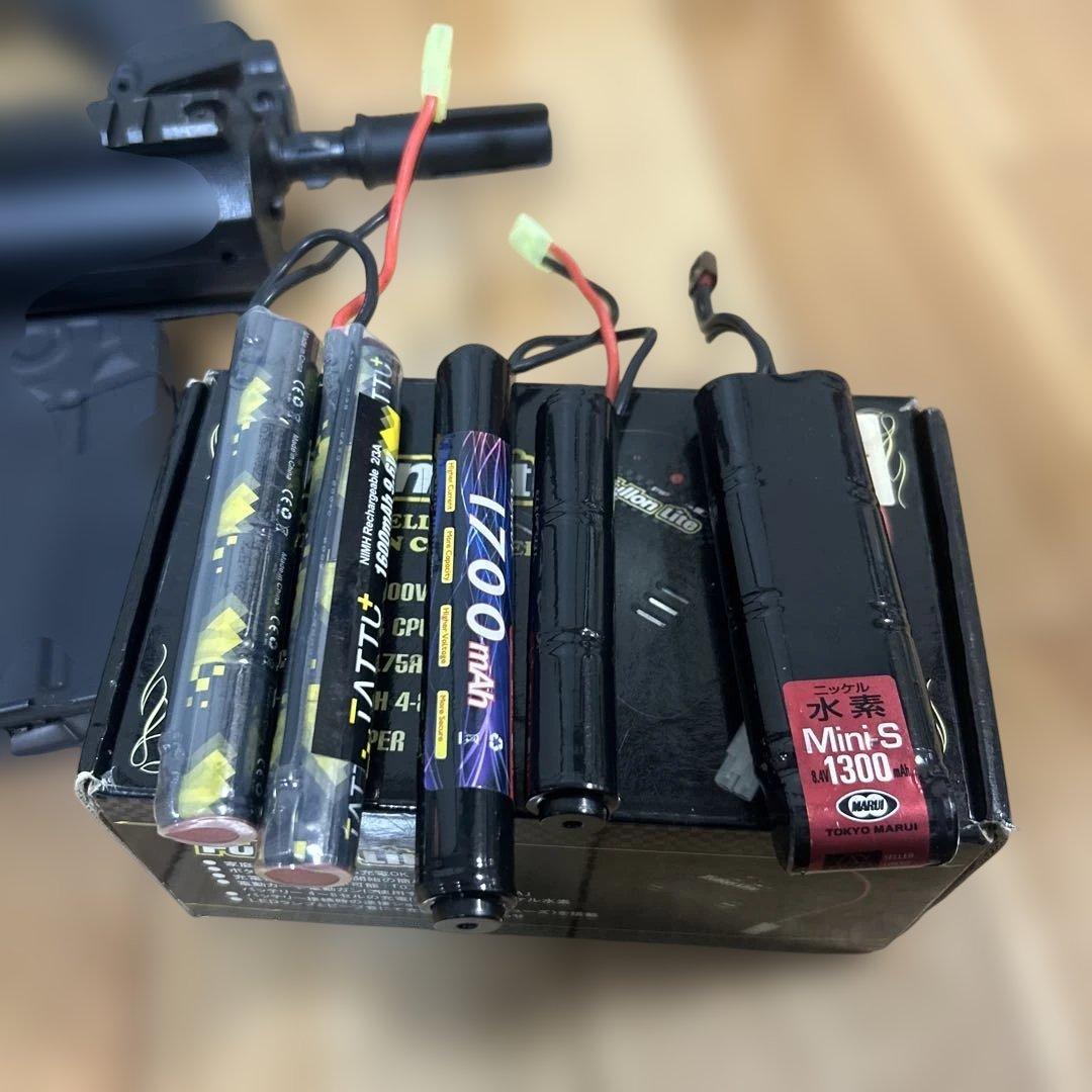 電動ガン ブラック フルオート/セミオート