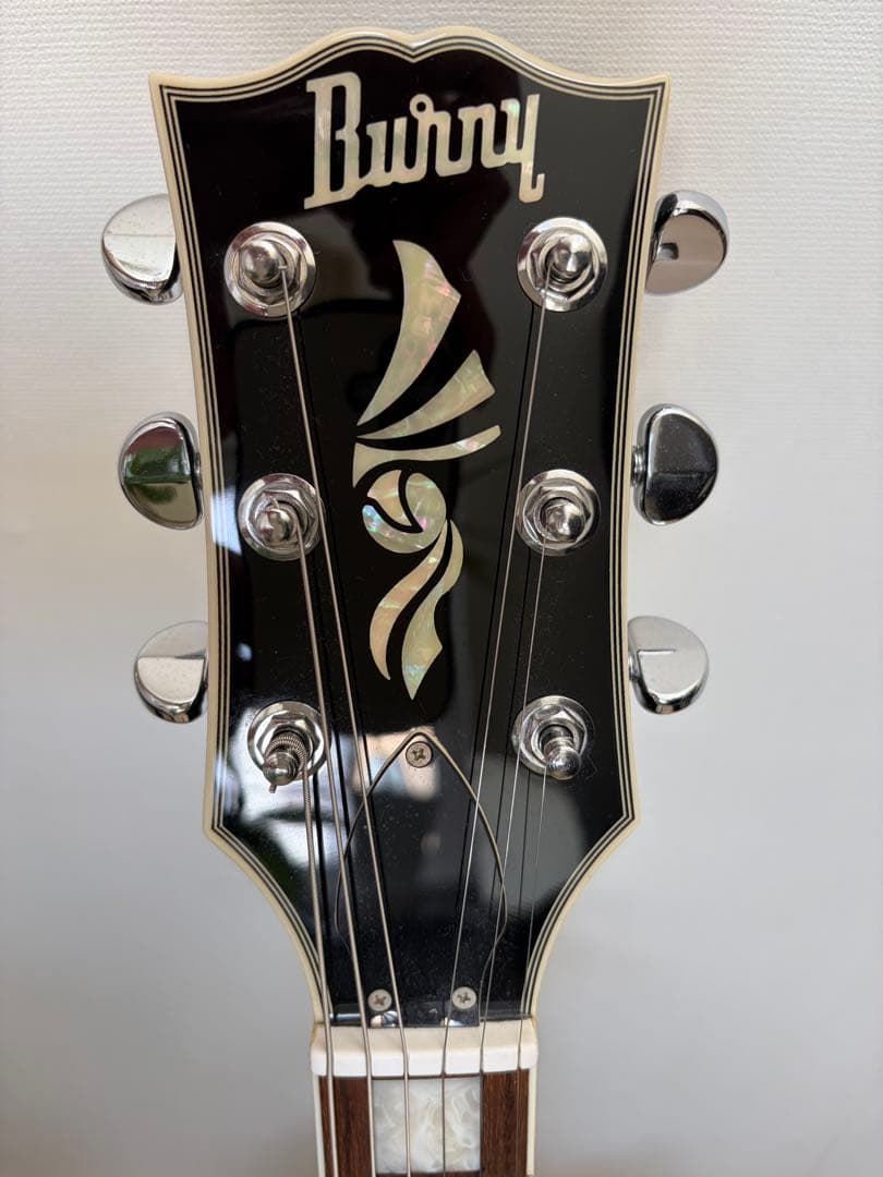 お正月限定値下げ！！　新品セイモアダンカン搭載　Burnyレスポールカスタム