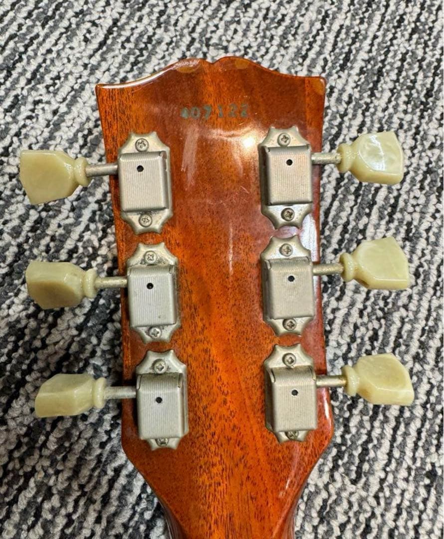 R*︎　再出品お値下げ。Orville Les paul レスポール