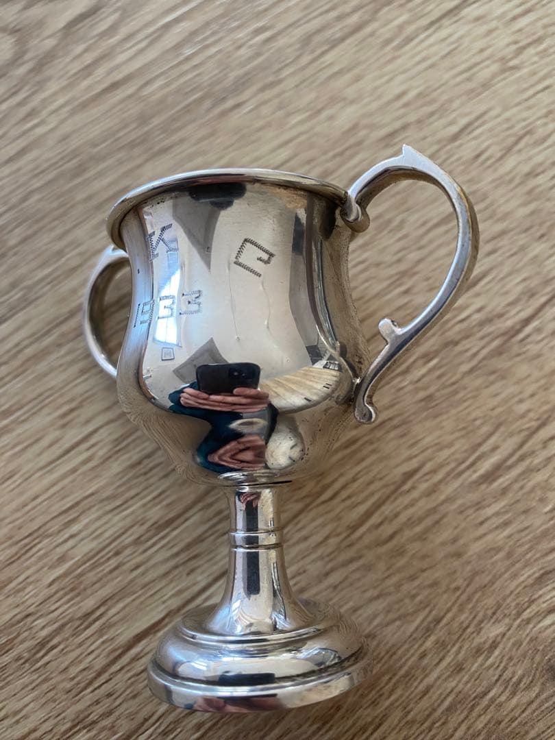 イギリス　シルバー　小トロフィー2個　アンティーク　ビンテージ　純銀