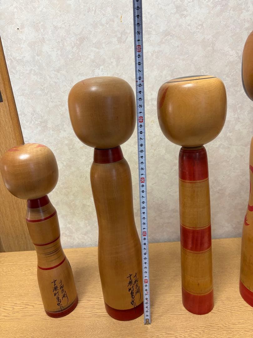 伝統的な木製こけし人形6体セット