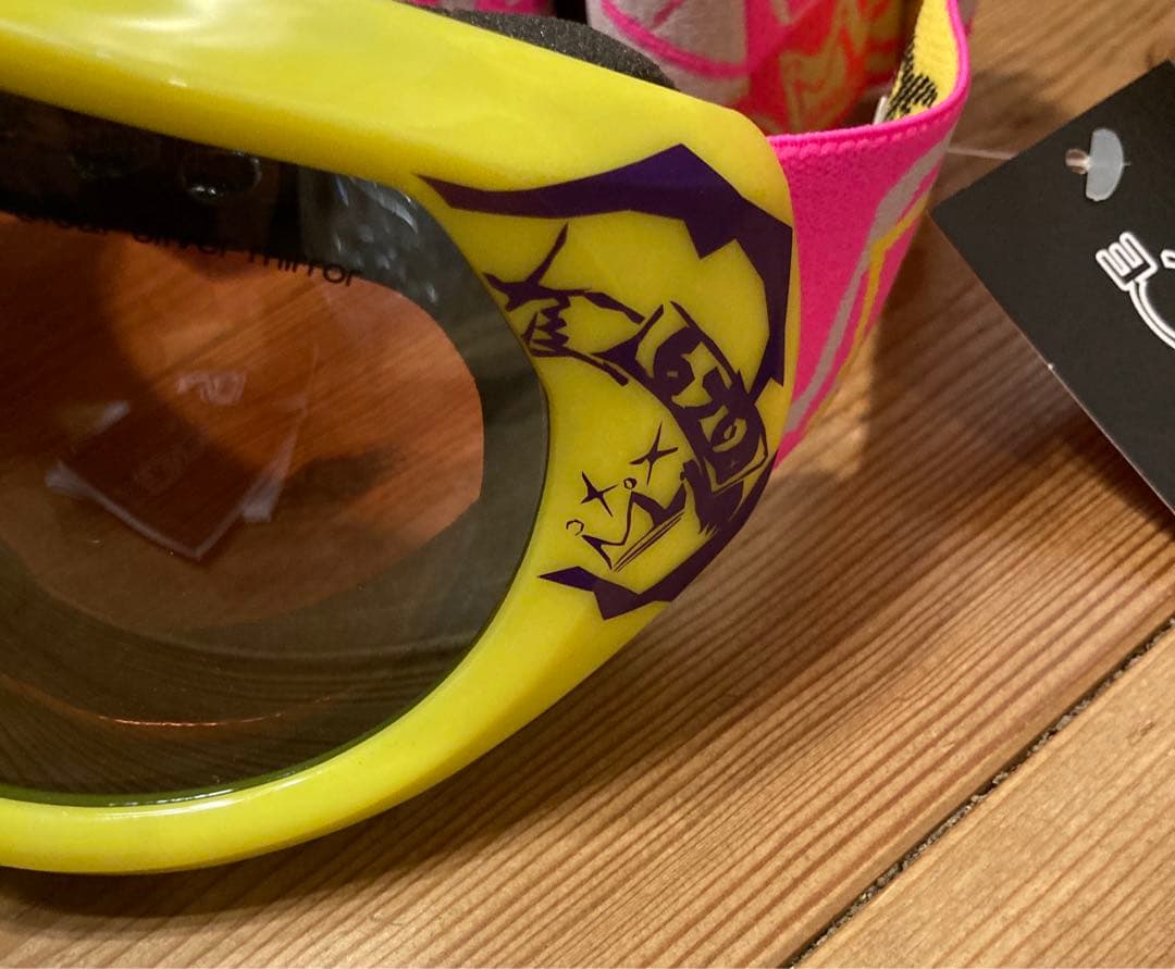 新品　スキー スノーボード ゴーグル DICE ダイス　イエロー