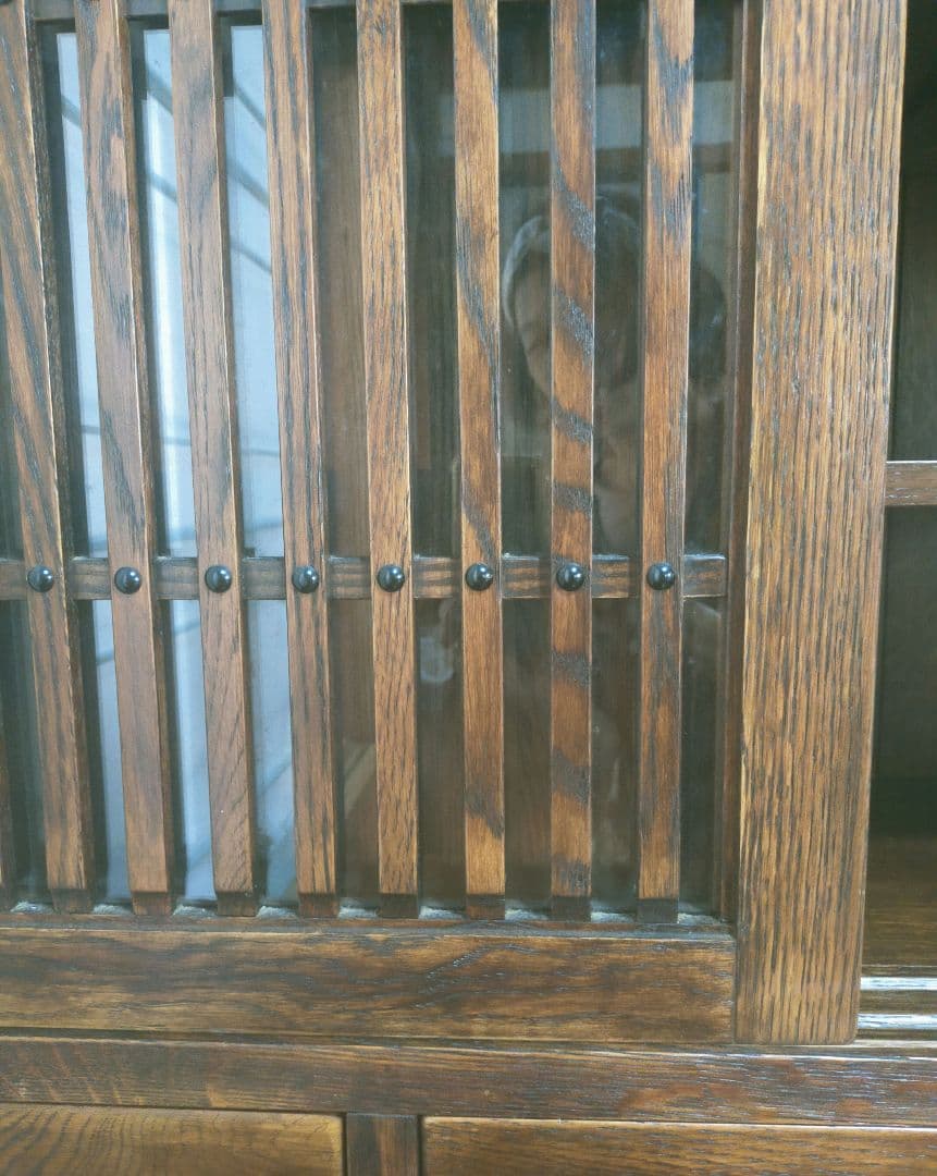 アンティークタモの木製 格子のデザイン 水屋 5引き出し