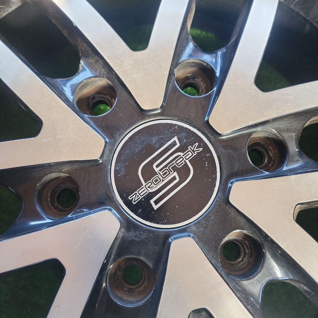 ２００系ハイエース　社外ホイール　4本　１８インチ