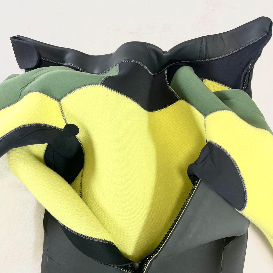 ONEILL SUPERFREAK セミドライ　5x3mm