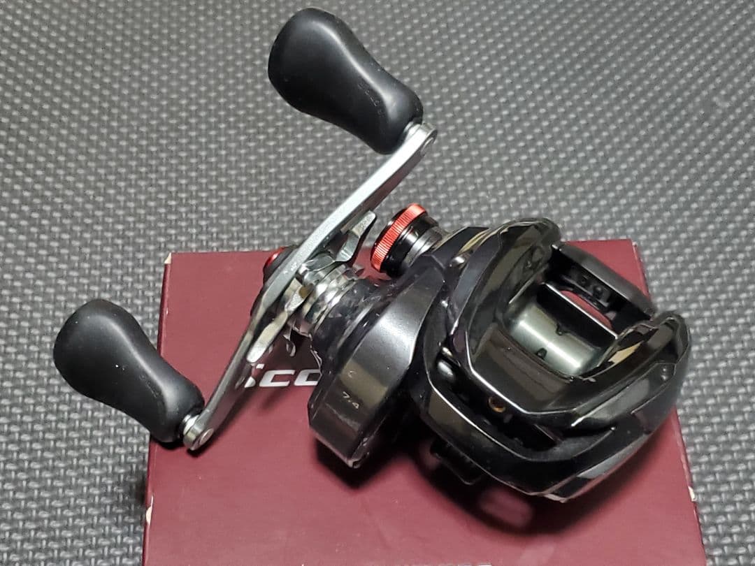 美品！SHIMANO Scorpion MD 200HG ベイトリール