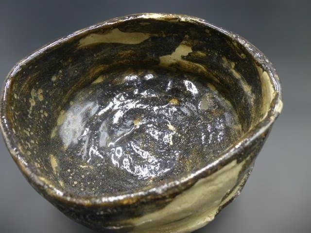 川喜多半泥子　茶碗／共箱／銘「磯清水」／無茶法師