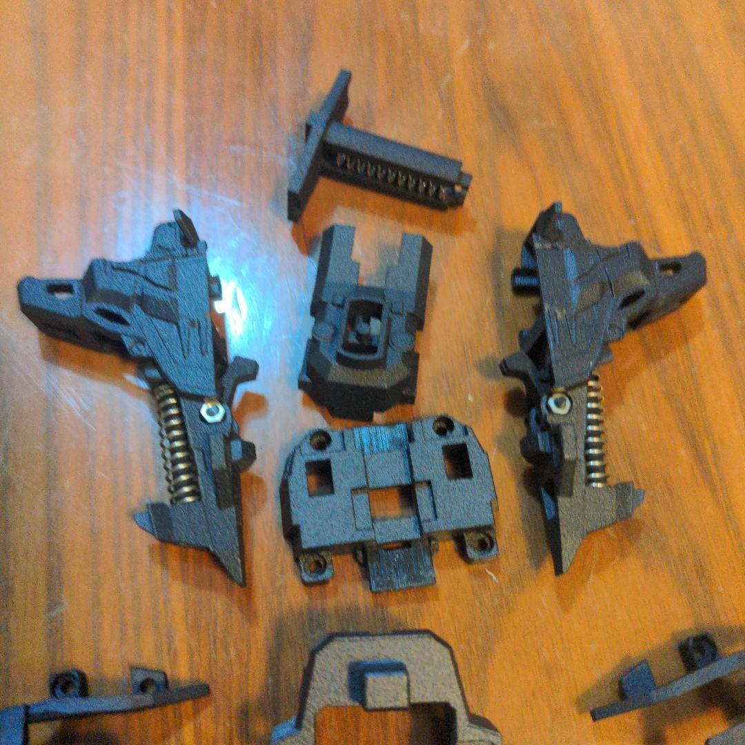 PA12ナイロンプラ コンバットフェニックスセット ビーダマン予約可7000円