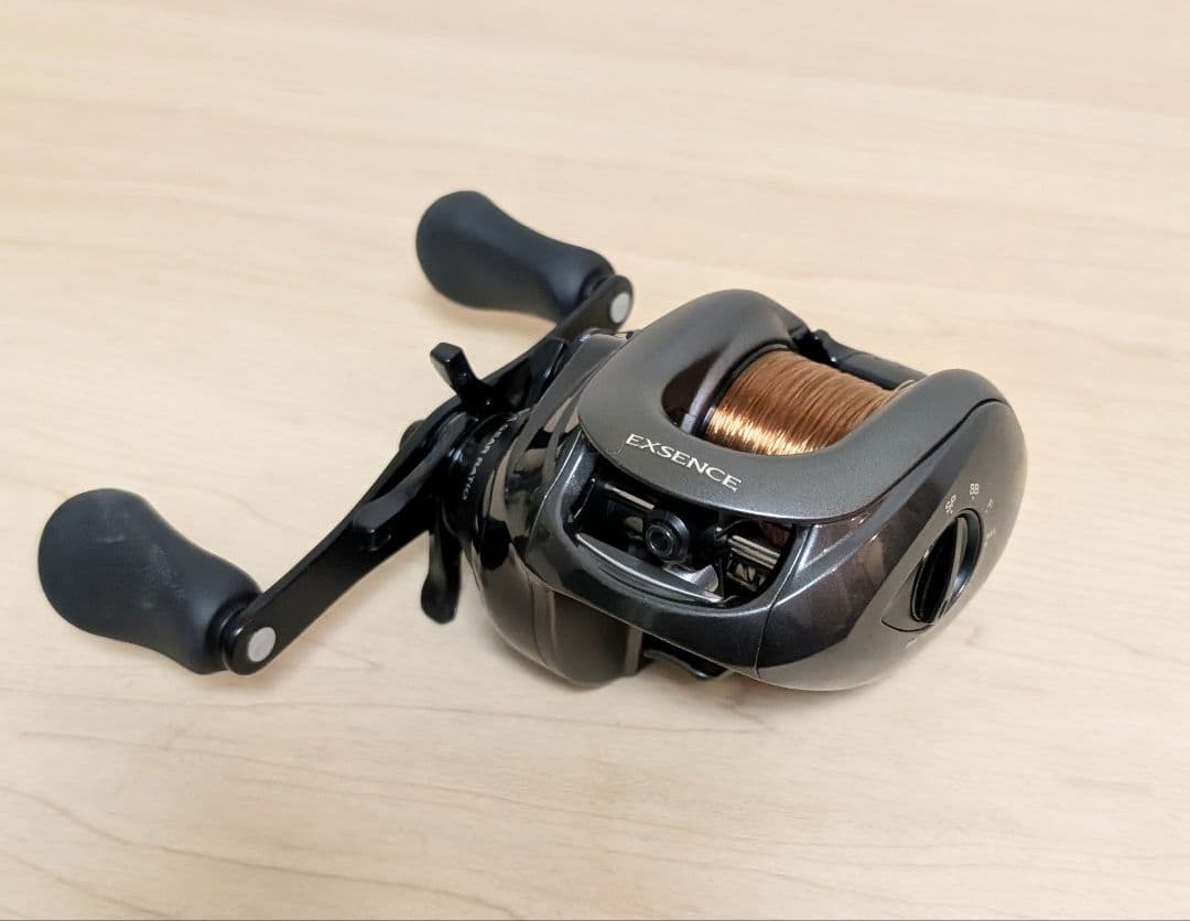 【かなり美品】シマノ エクスセンスDC ベイトリール