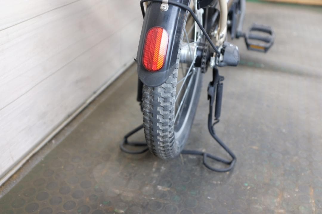 s*。様 良品新基準　BS アシスタ 18インチ　3段　6.2Ah充電器あり