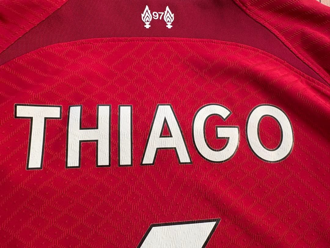 【正規品】リバプール チアゴ選手6番 オーセンティック2022-23