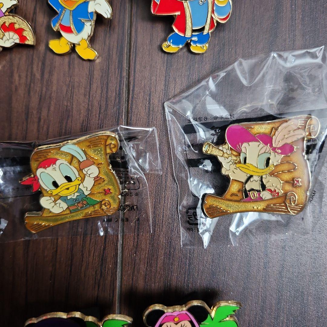 ディズニーピンバッジ 27個セット