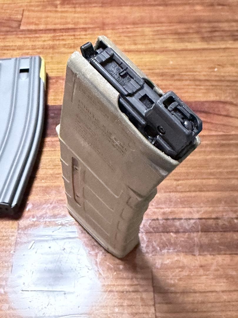 東京マルイ エボルト EVOLT用 マガジン PMAG 実物加工　外側だけ