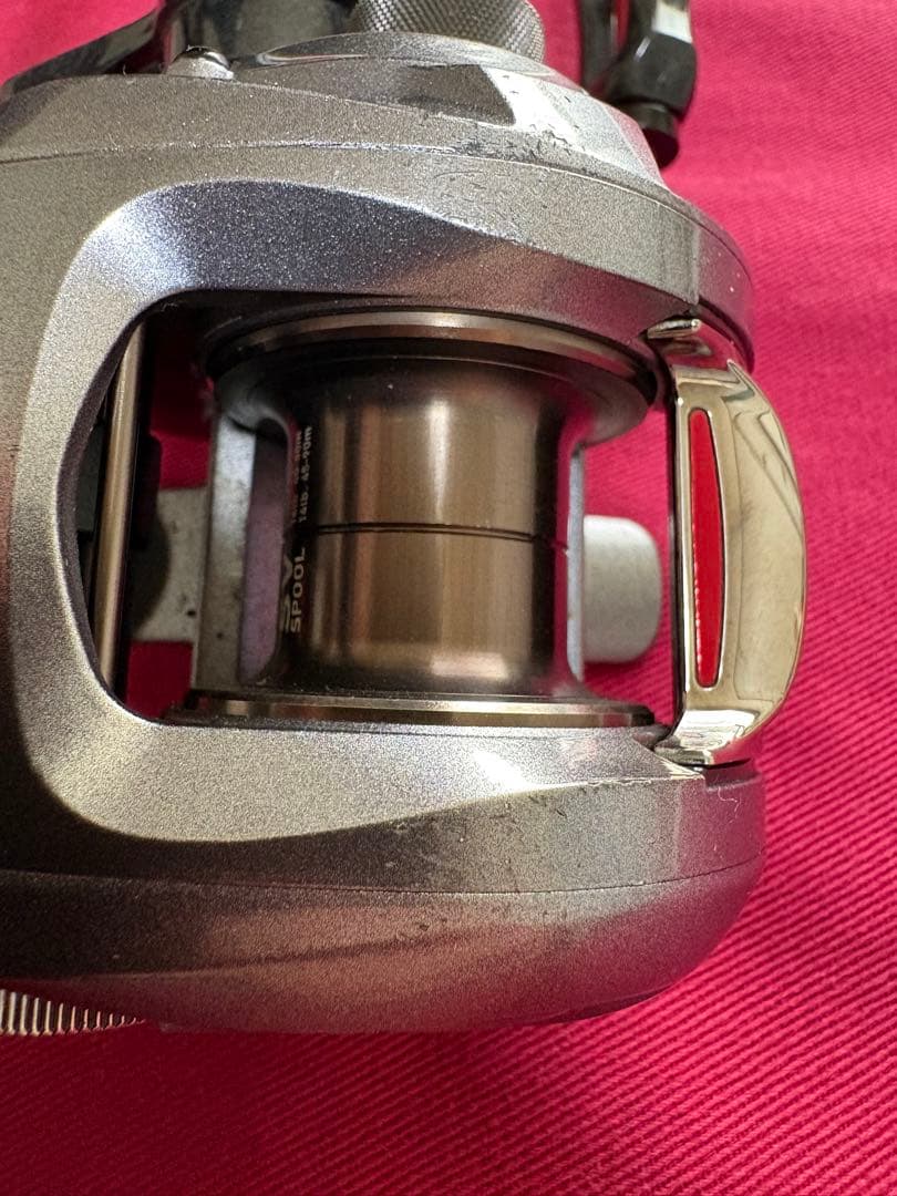 ダイワ SS SV ベイトリール 右ハンドル SVスプール DAIWA