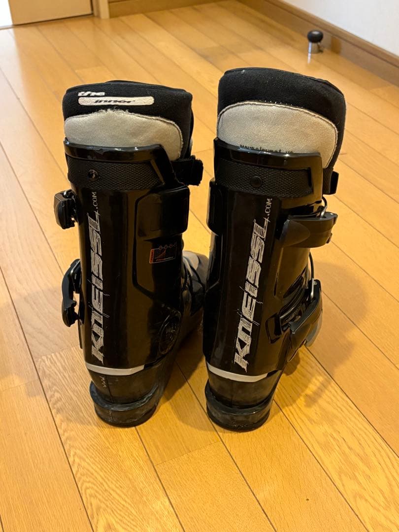 KNEISSLスキーブーツ24.0cm