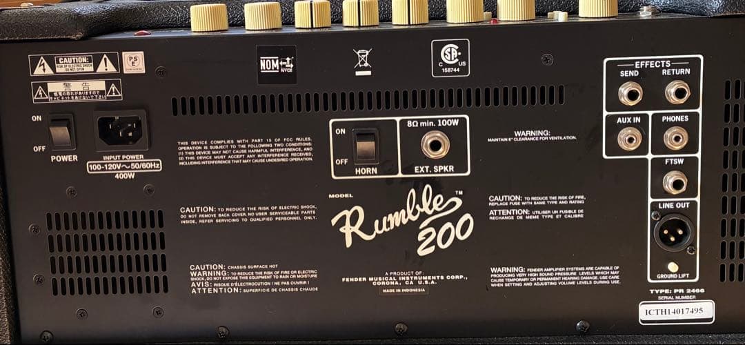 フェンダー　ベースアンプ　ランブル200 V3 (月末.土日の値引き中 )