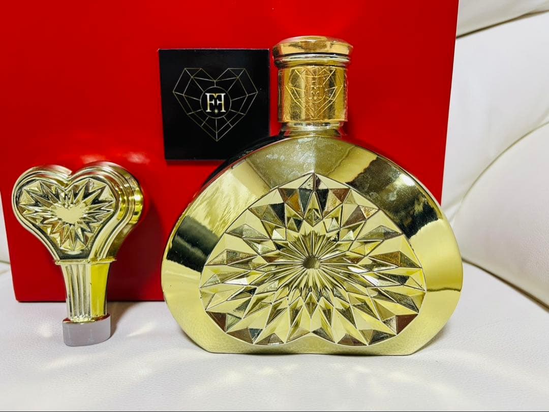 フォーチュンハート　ゴールド　クリスタルボトル 替栓・化粧箱付！未開封　国産品