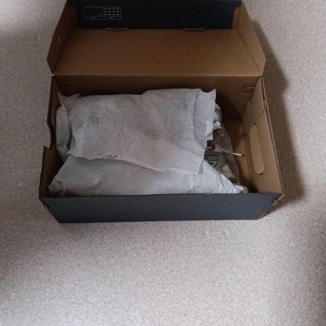 ニューバランスシュ−ズ　ML725c　サイズ24.5