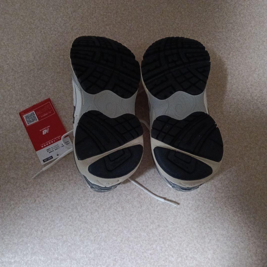 ニューバランスシュ−ズ　ML725c　サイズ24.5