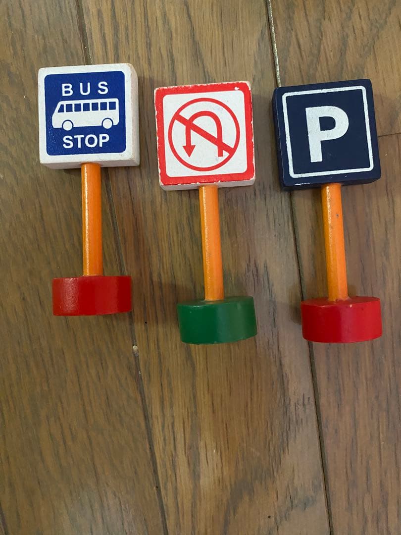 木製おもちゃ　トーマス達　ホスピタル　レール、飛行機、まとめ売り