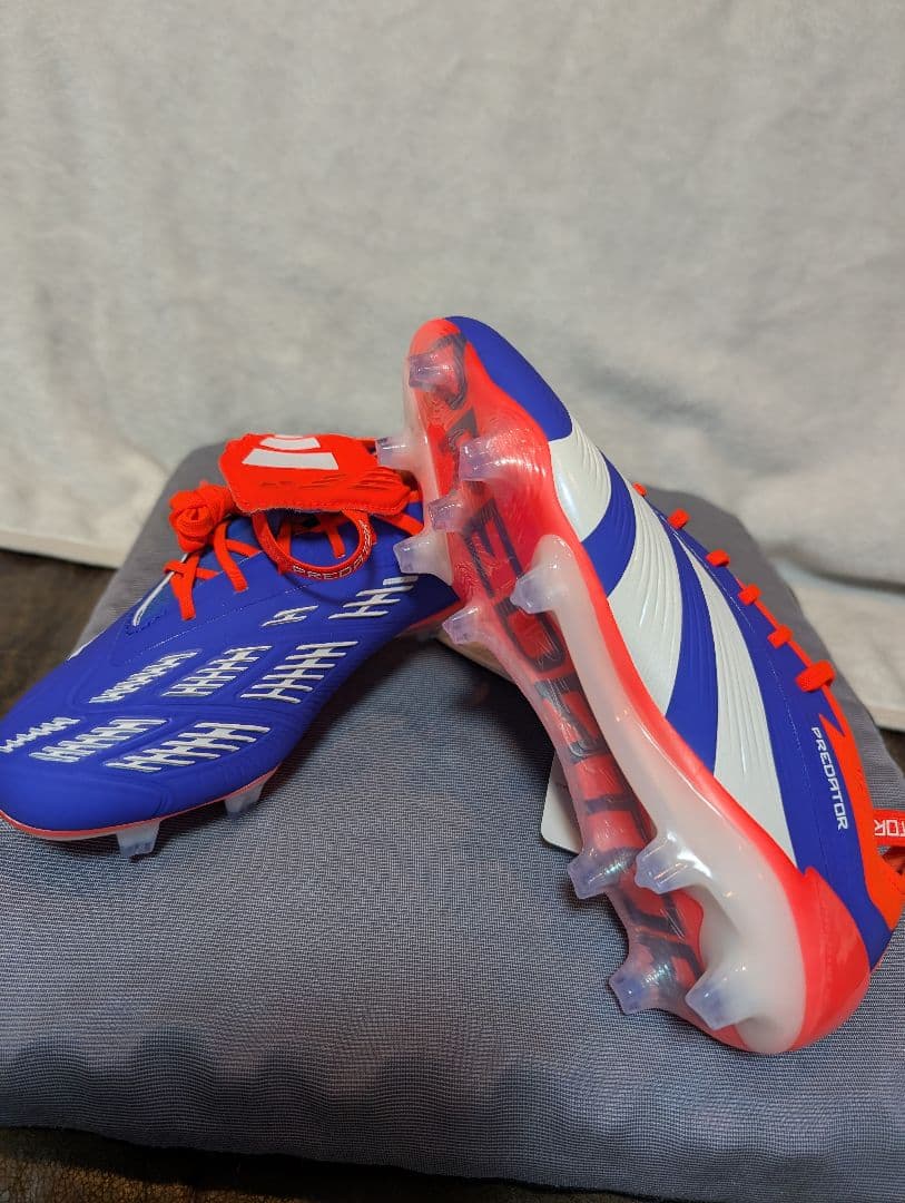 アディダス プレデター　エリート　FT　FG 24cm