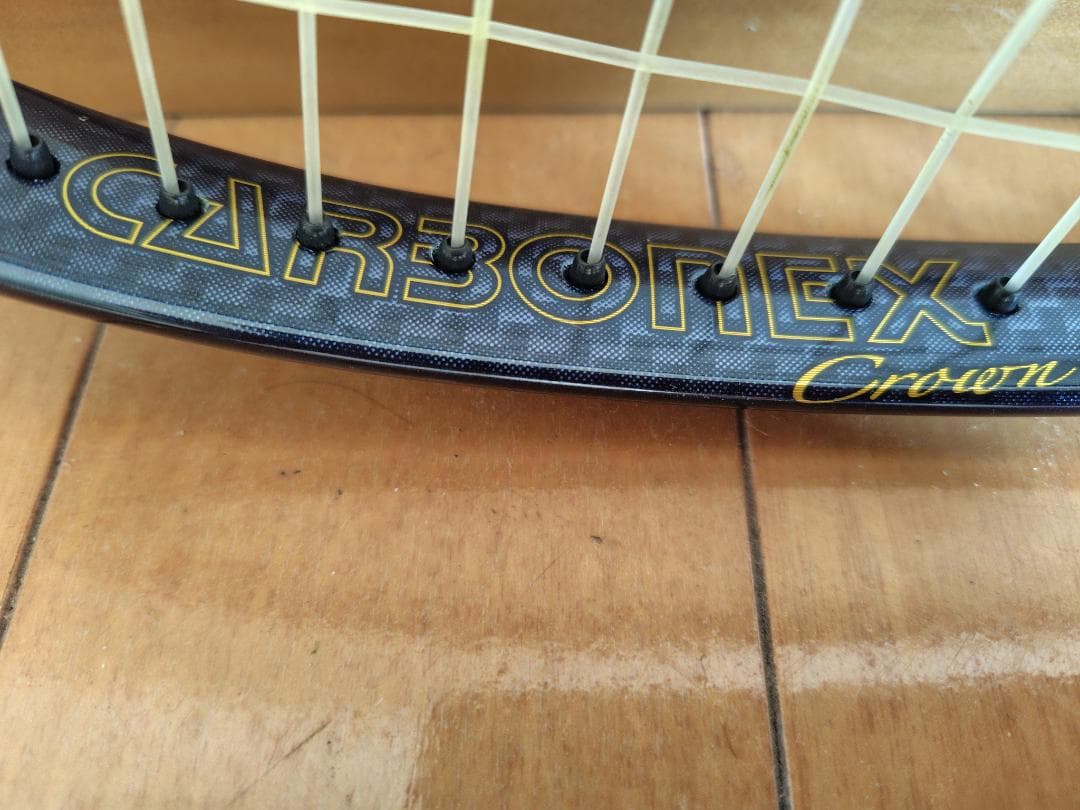 YONEX カーボネックス クラウン　UXL1