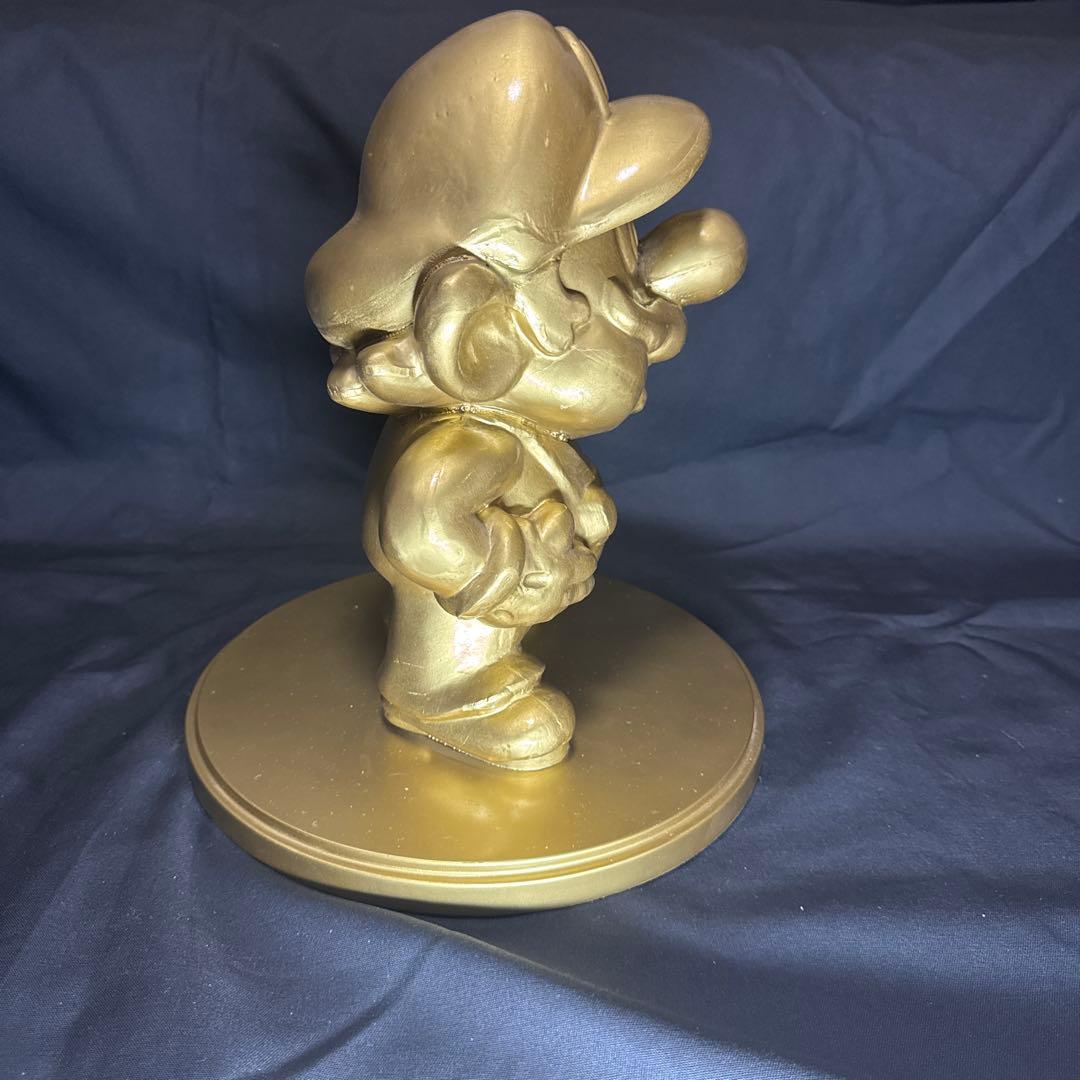 ゴールド マリオ フィギュア 非売品