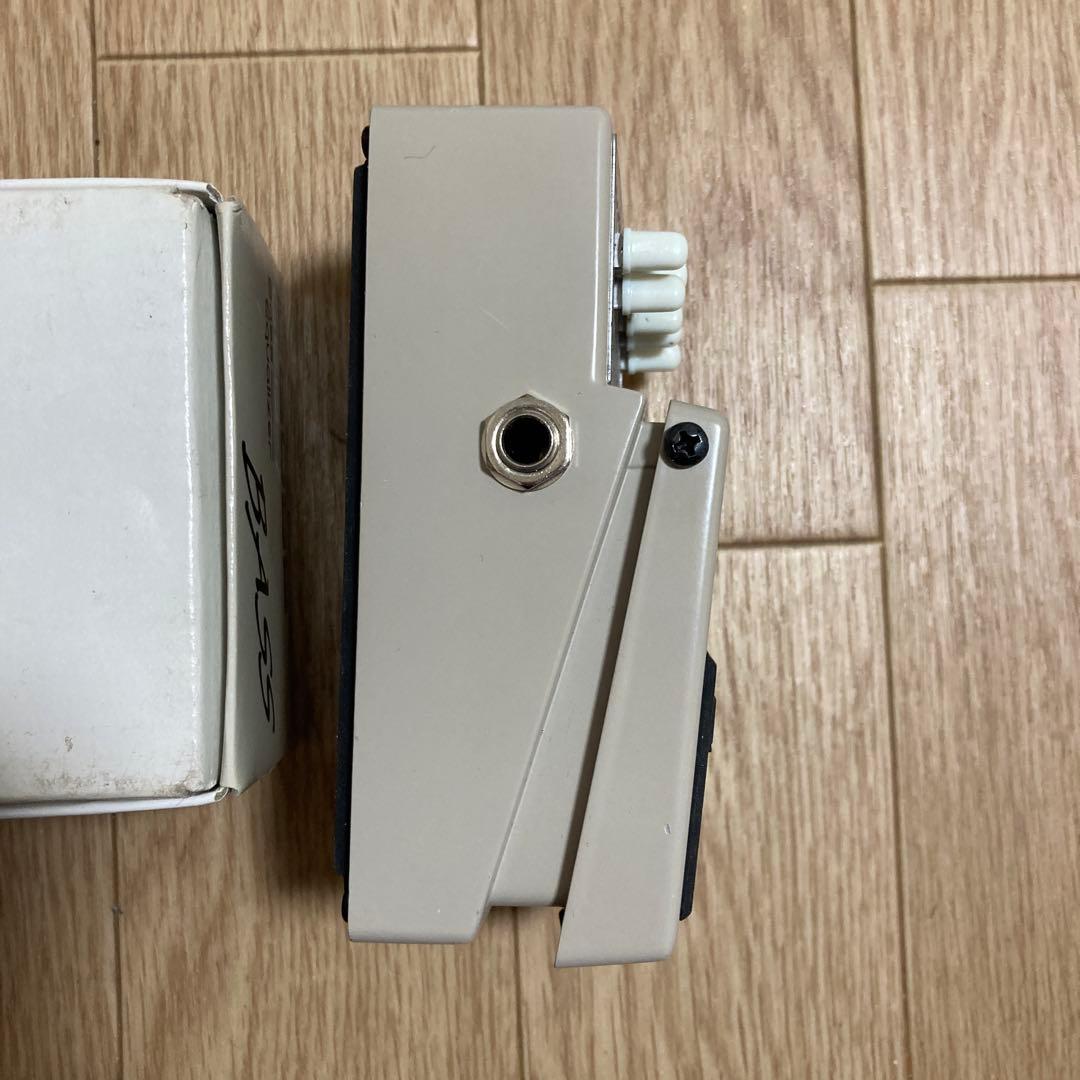 BOSS ベース　エフェクター、イコライザー　GEB-7、美品