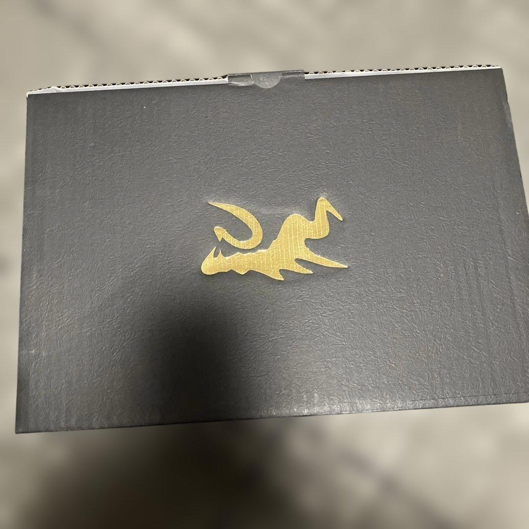 ryu グローブ　投手用　2/10まで限定