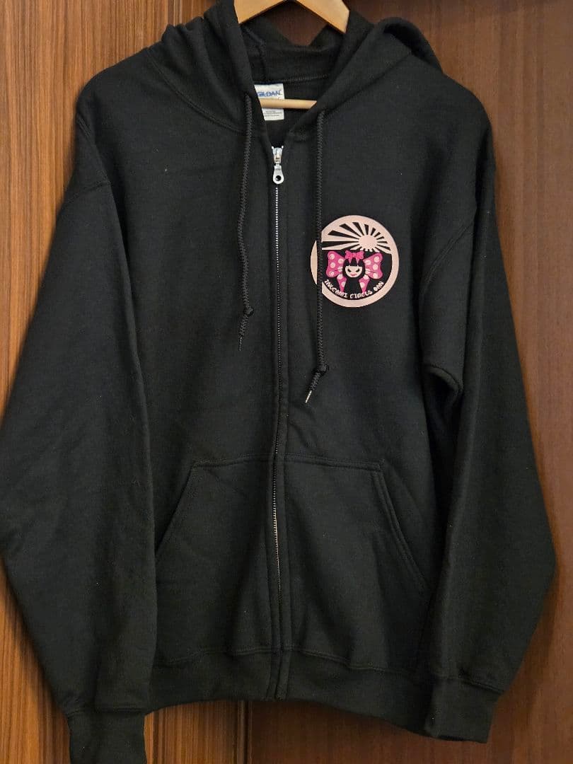 犬神サーカス団　黒　ジップパーカー　犬神凶子　サイズL