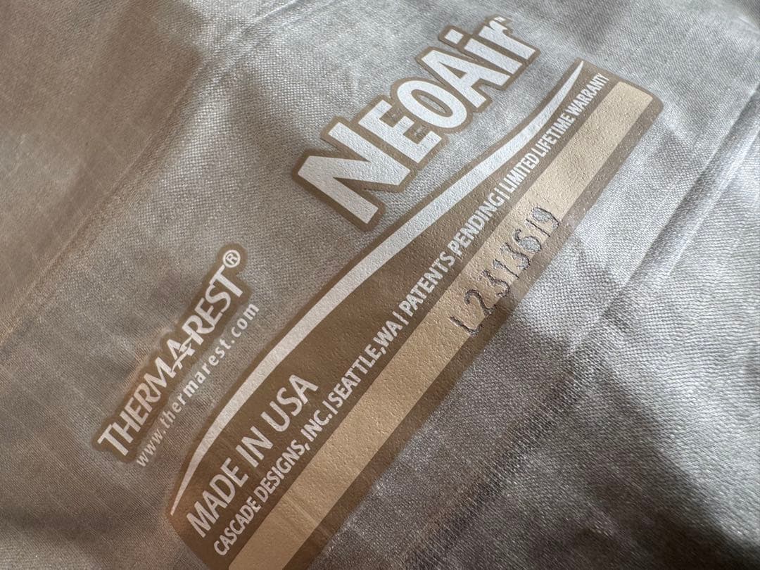 【希少品】Thermarest(サーマレスト) ネオエアー　Xサーモ　S