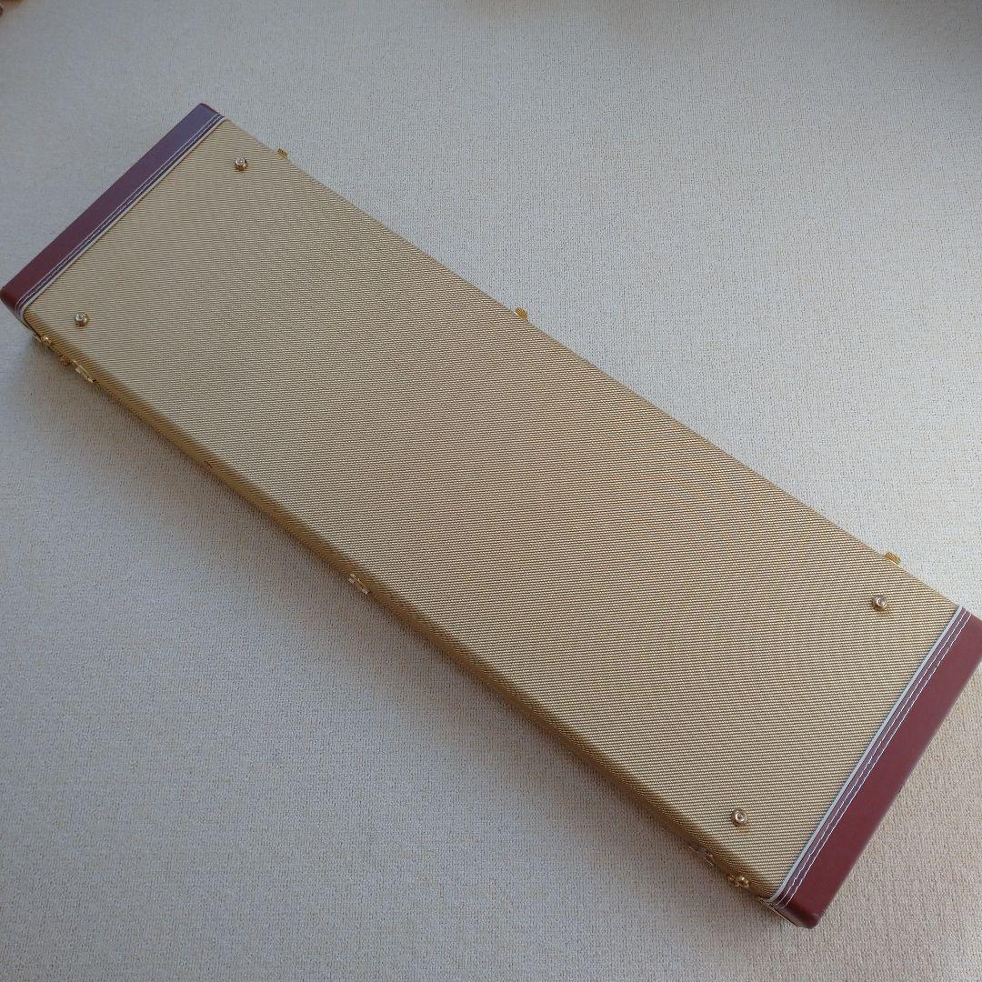 momose ツイード柄 ハードケース