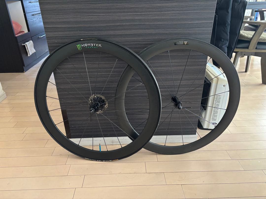 LWC チューブラーホイール 1290g±30