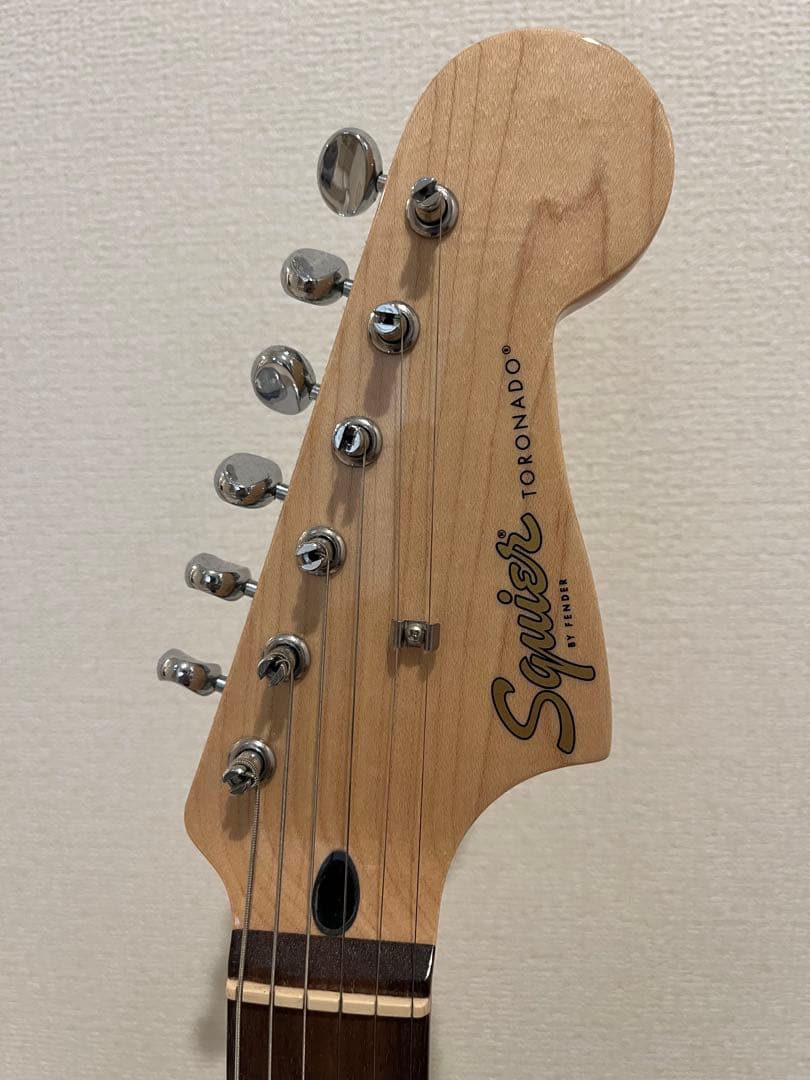 【美品】SQUIER Paranormal Toronado Parchment