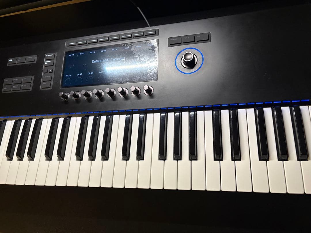 Native Instruments/Kontrol S49 МK3 49鍵盤