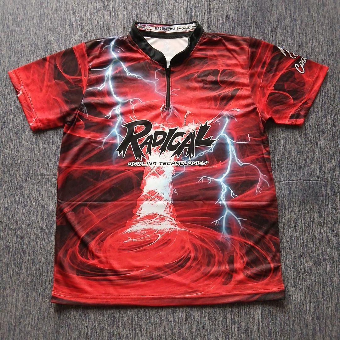 ✨新品✨ボウリングウェア　ラディカル　サイズM　 レッド　竜巻　かっこいい