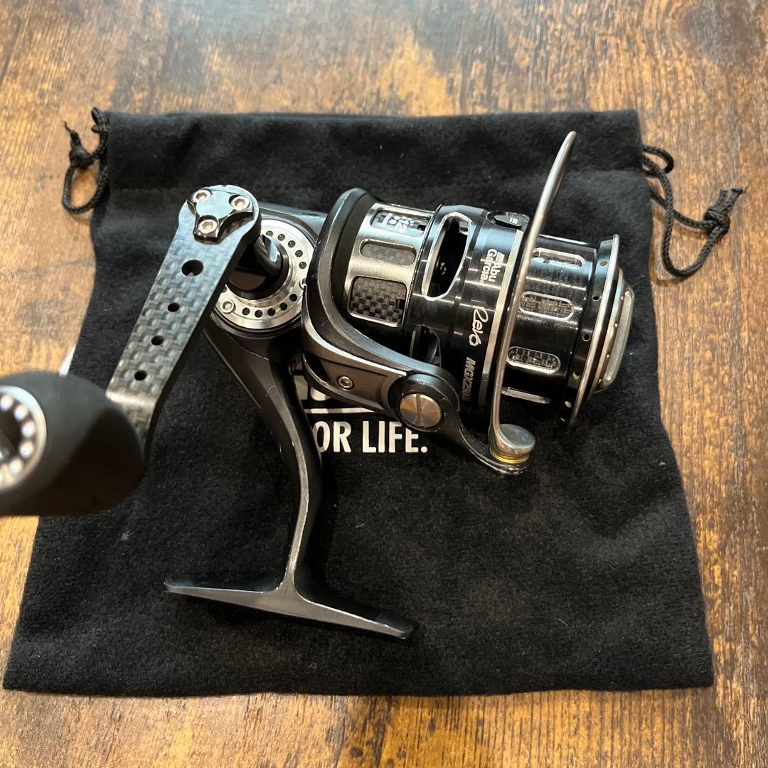 Revo MGX 2500S（レボ エムジーエックス）