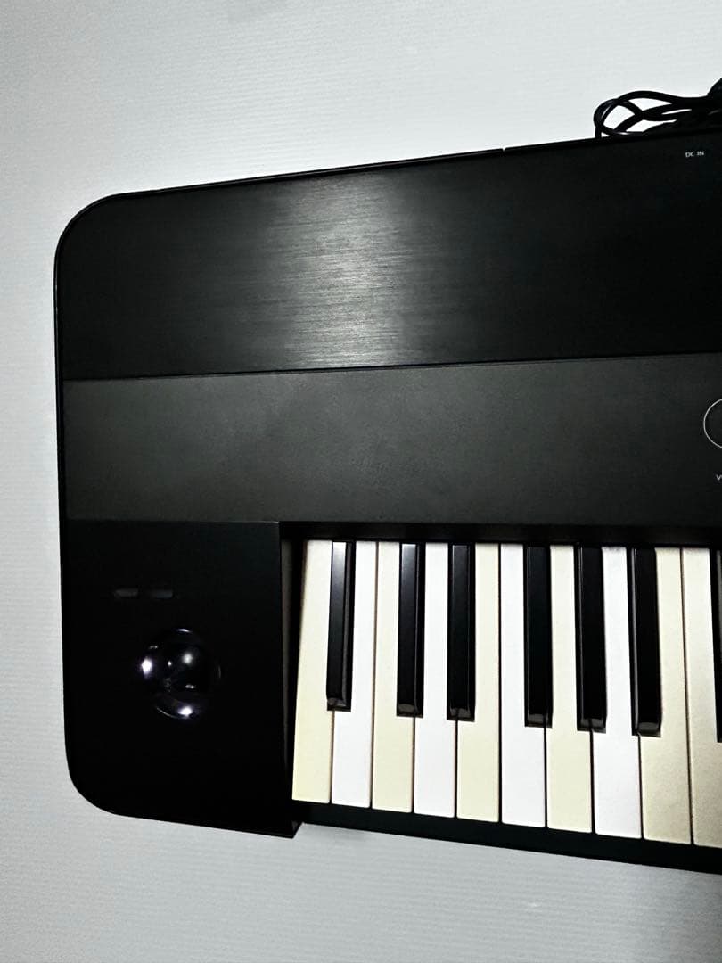 KORG KROME 88鍵盤 シンセサイザー　アダプター付き