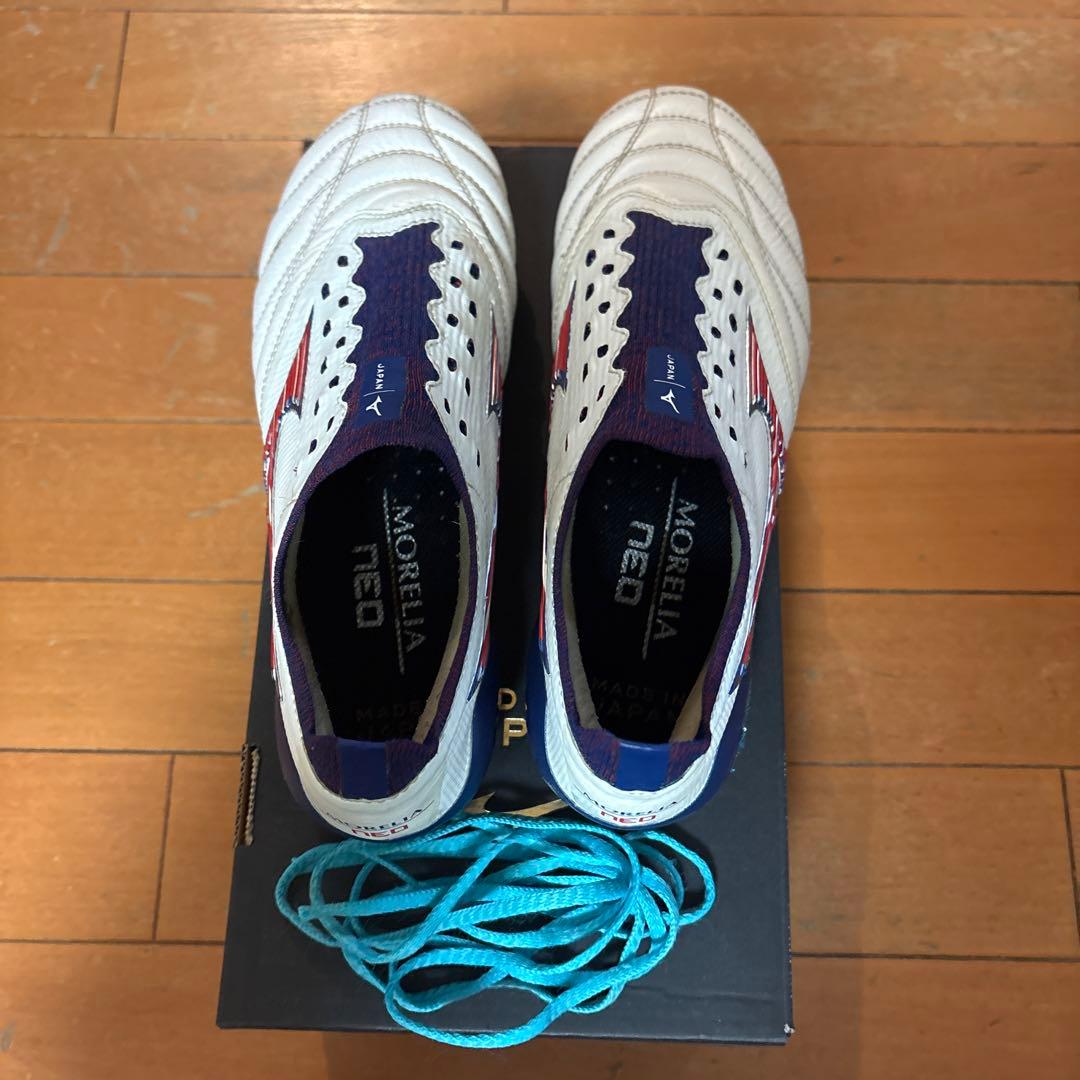 Mizunoモレリアネオ3ベータ限定サッカーシューズ　コンディショナー　値下げ可