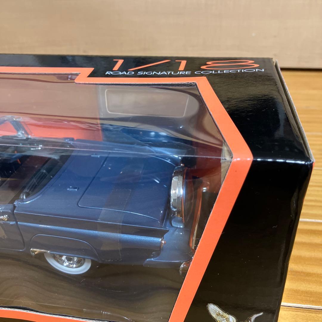 ヤトミン　1/18 1957 FORD thunderbird