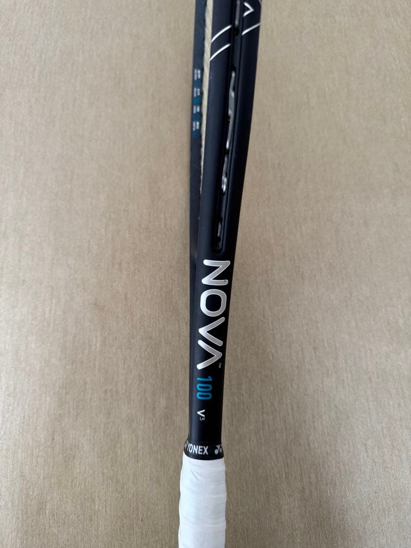 DIADEM NOVA 100 テニスラケット