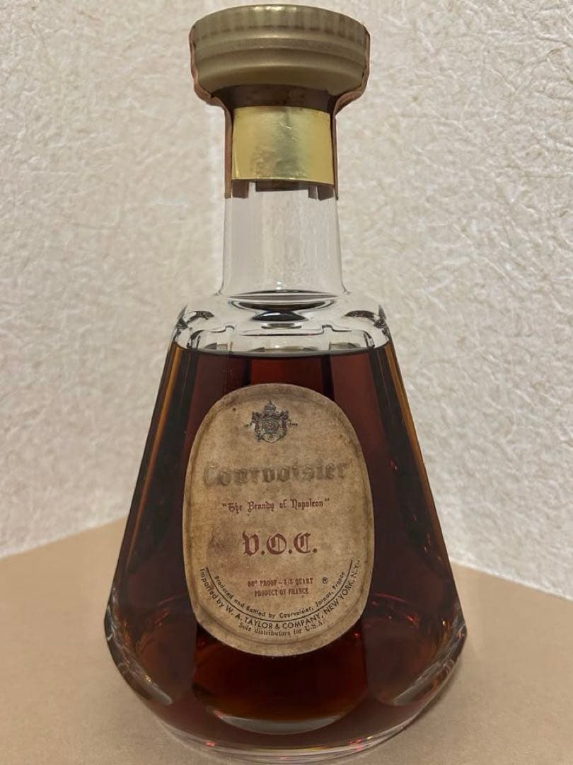 Camus V.O.C. ブランデー バカラ　クリスタルボトル