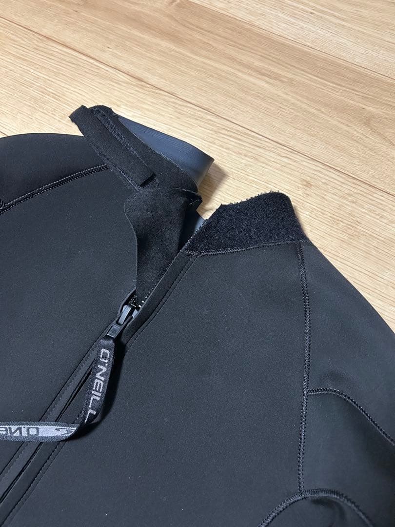 オニール ウェットスーツ　Lサイズ